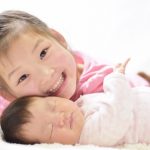 抱っこでしか寝ない・布団に置くと起きる生後7ヶ月の赤ちゃんを添い寝に変えた体験談と方法